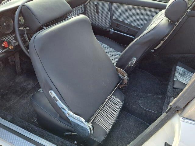 Porsche 911 2.2T TARGA - ASI \ HERITAGE -1971