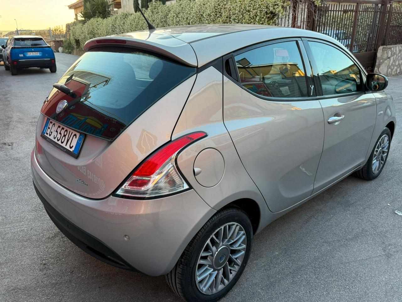Lancia Ypsilon 1.3 MJT 95cv Platinum - 2011