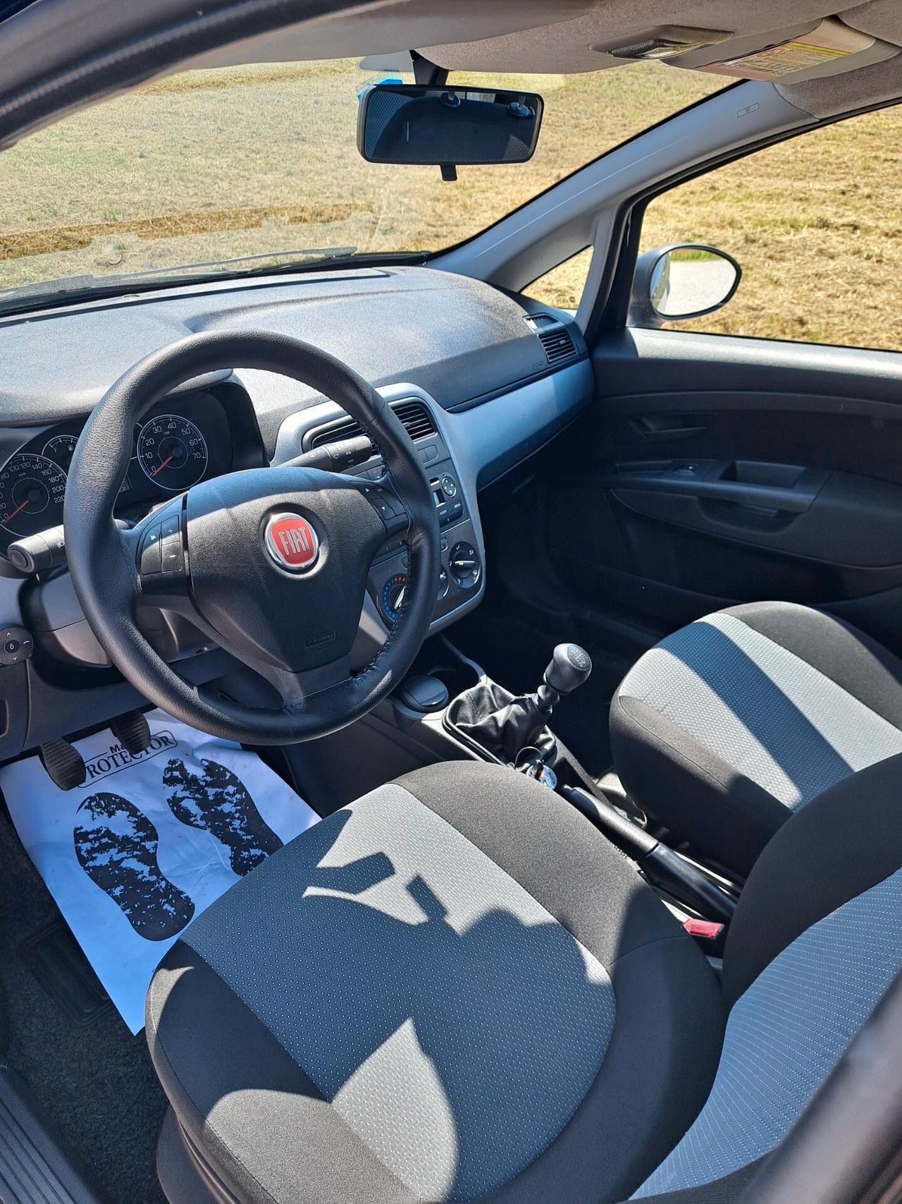 Fiat Grande Punto 1.2 5 porte NEOPATENTATI