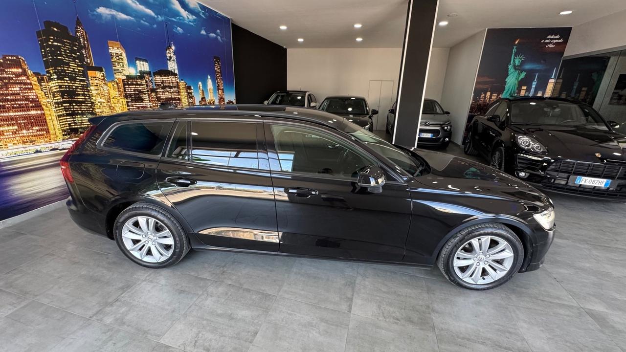 Volvo V60 D3 Geartronic Momentum Plus-2020