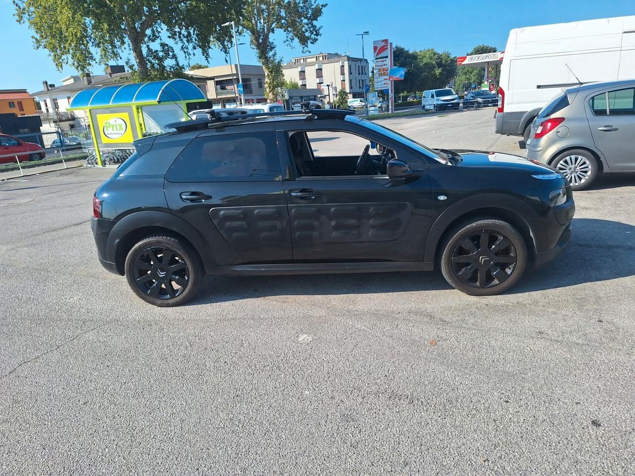 Citroen C4 Cactus BlueHDi 100 S&S Shine
