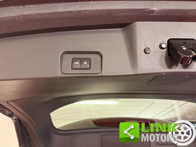 NISSAN X-Trail 1.5 e-Power HEV Tekna 2WD PREMIUM PACK