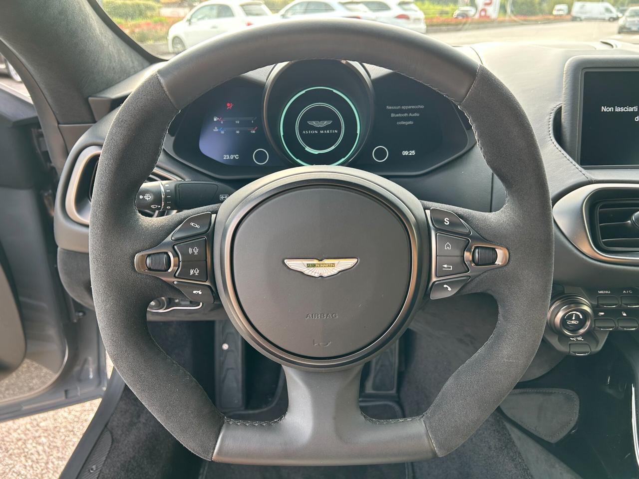 Aston Martin Vantage Coupé Manual