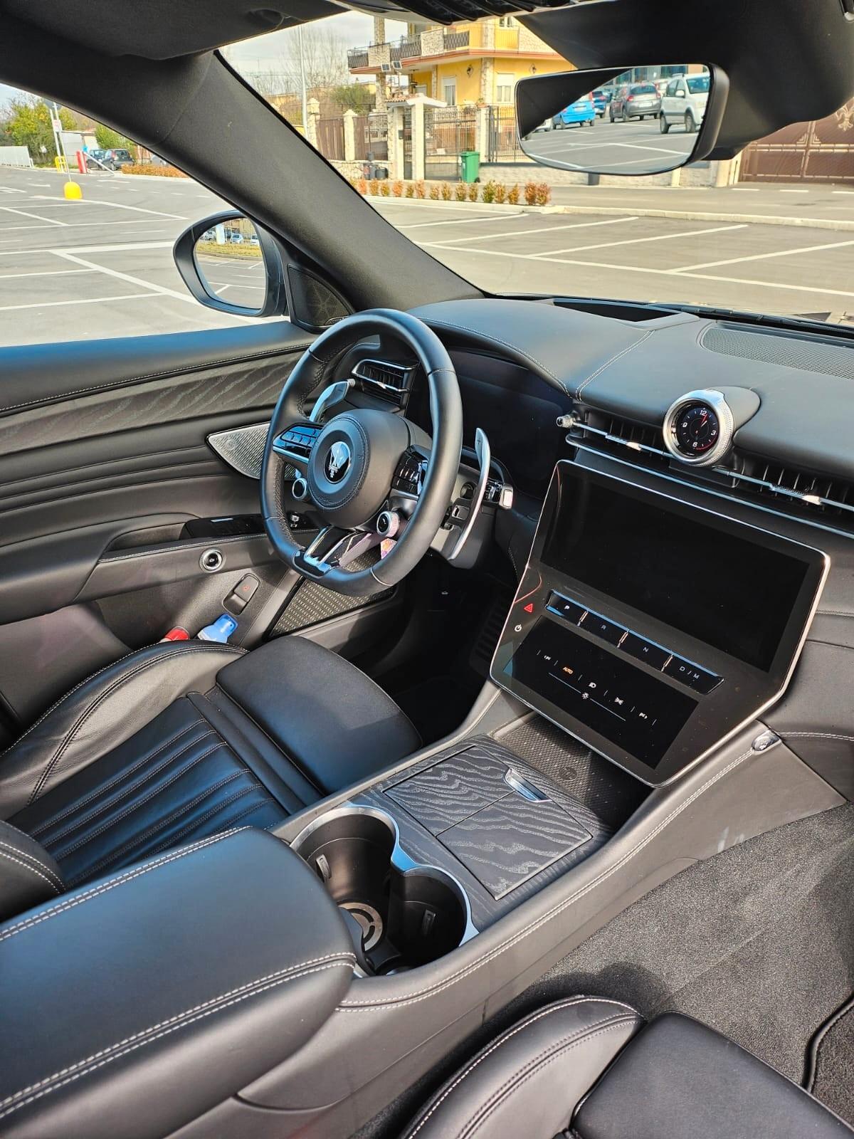 Maserati Grecale MHEV 330 CV AWD Modena