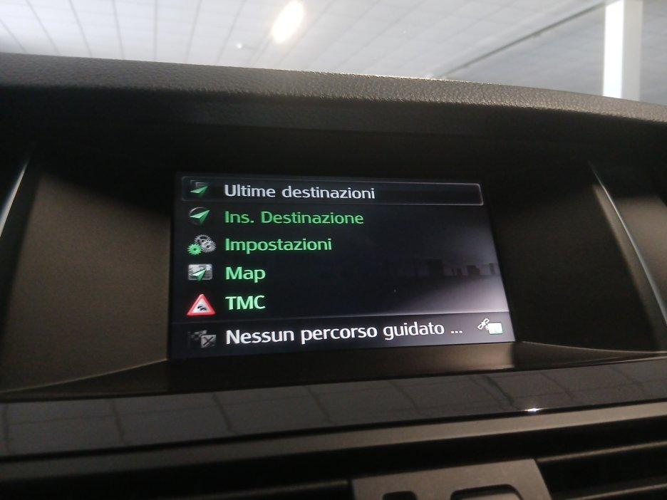 BMW Serie 5 (F10/11) - 520d Touring Luxury