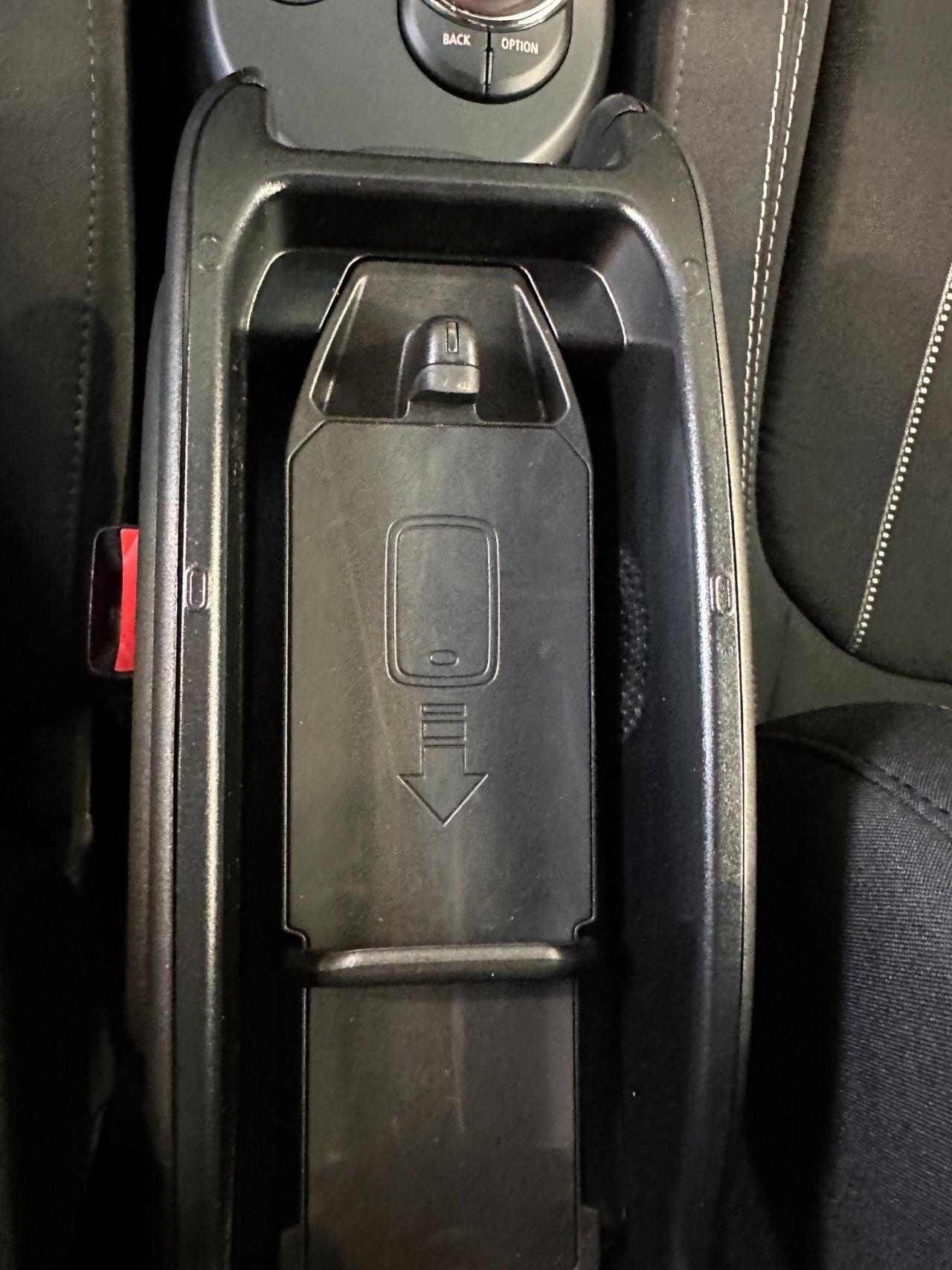 Mini 3 Porte Cooper SE Classic Full Electric Auto - LED-16"-Camera-Keyless-Carplay-IVA