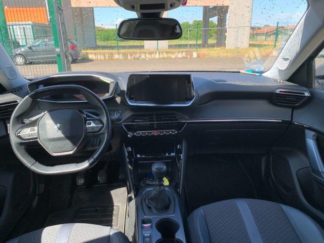 PEUGEOT 2008 PureTech 130 S&S Allure