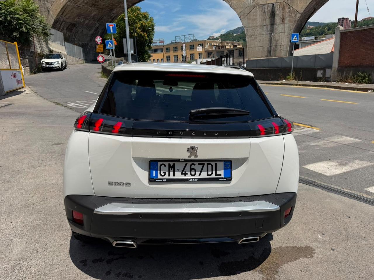 PEUGEOT 2008 1.2 ALLURE PACK 100 CV