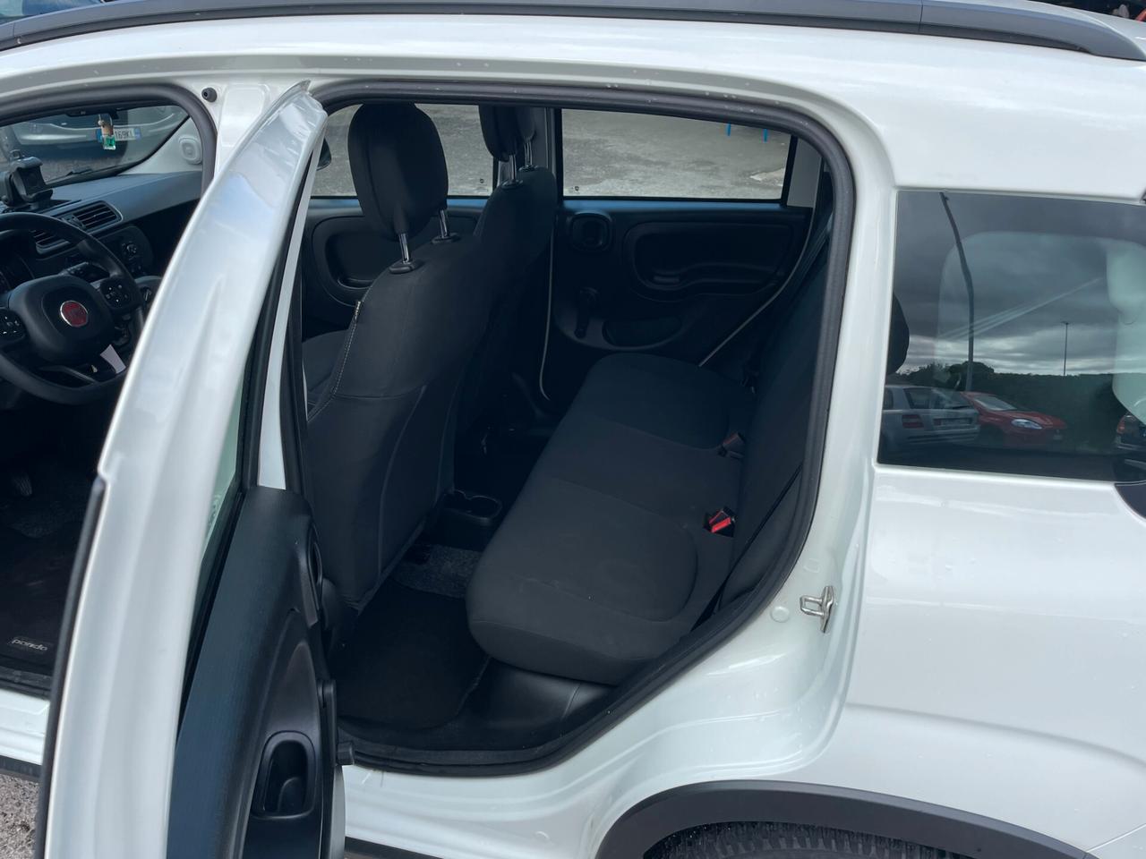 Fiat Panda 1.0 FireFly S&S Hybrid City Cross