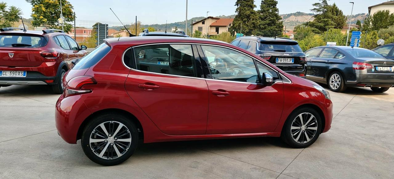 Peugeot 208 PureTech Turbo 110 S&S 5 porte Allure