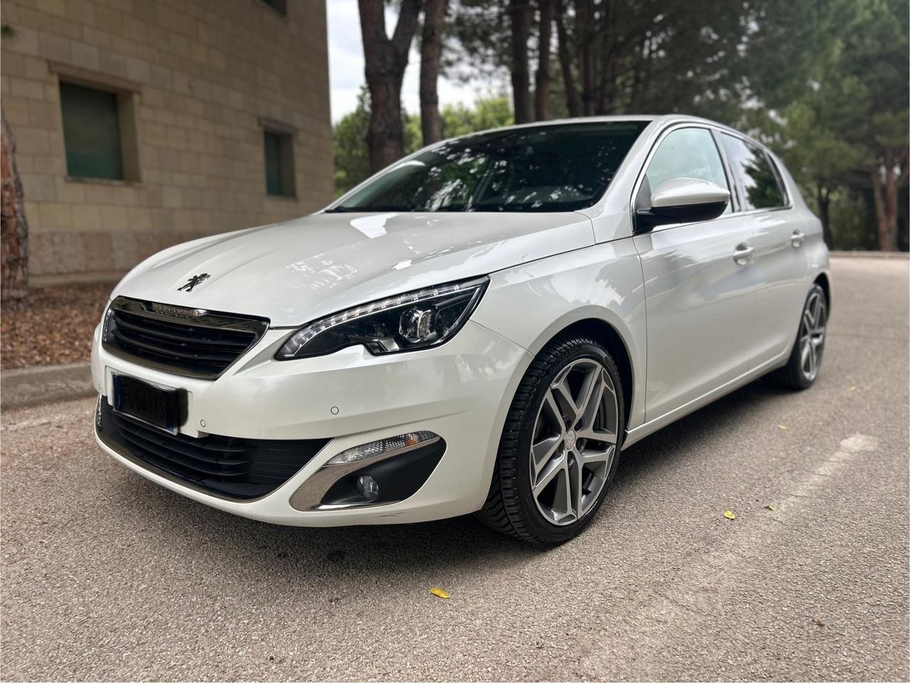 Peugeot 308 BlueHDi 120 S&S Allure