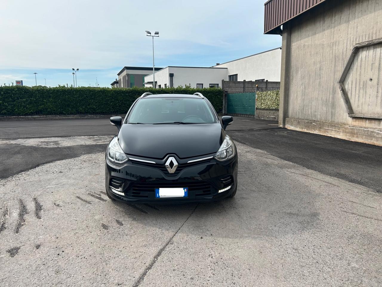 Renault Clio S.W. Tce Limited ok neopatentati km 94.600