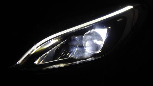 MERCEDES-BENZ C 220 d Auto Cabrio AMG