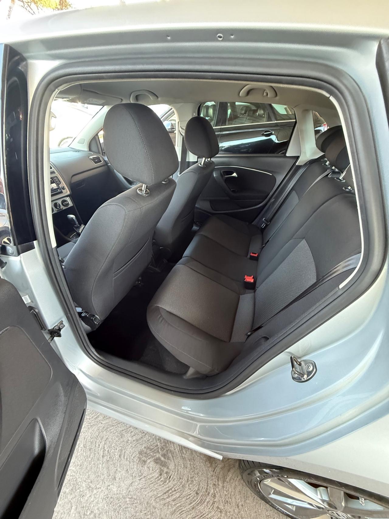 Polo 1.4 TDI- DSG-UNIPRO-RATE-BLACK PACK