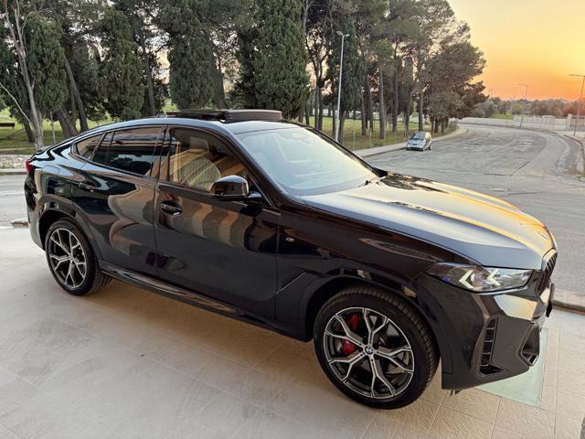 BMW X6 xDrive40i 48V Msport Pro TETTO-HARMAN KARDON-DVD.