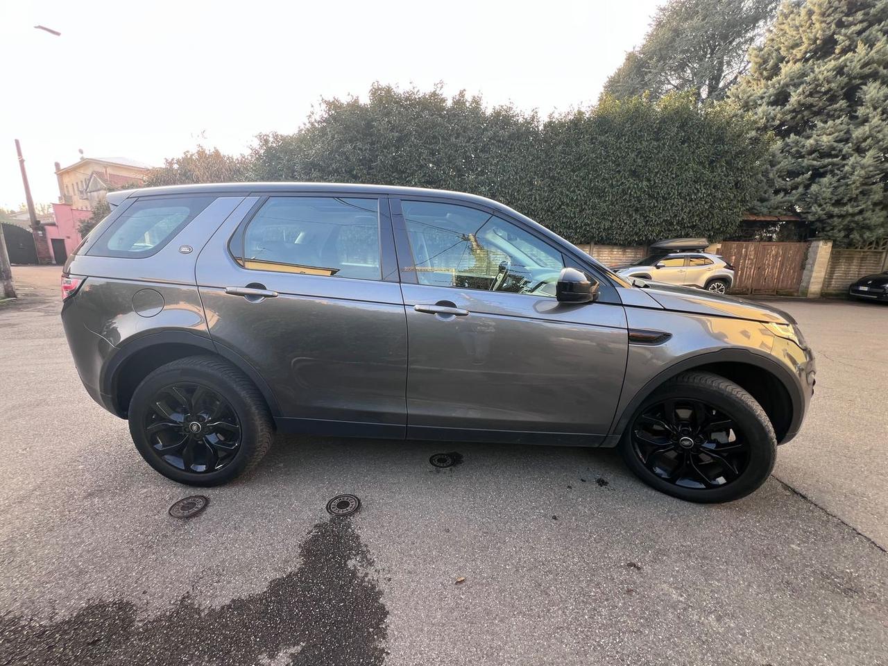Land Rover Discovery Sport 2.0 TD4 HSE #9050