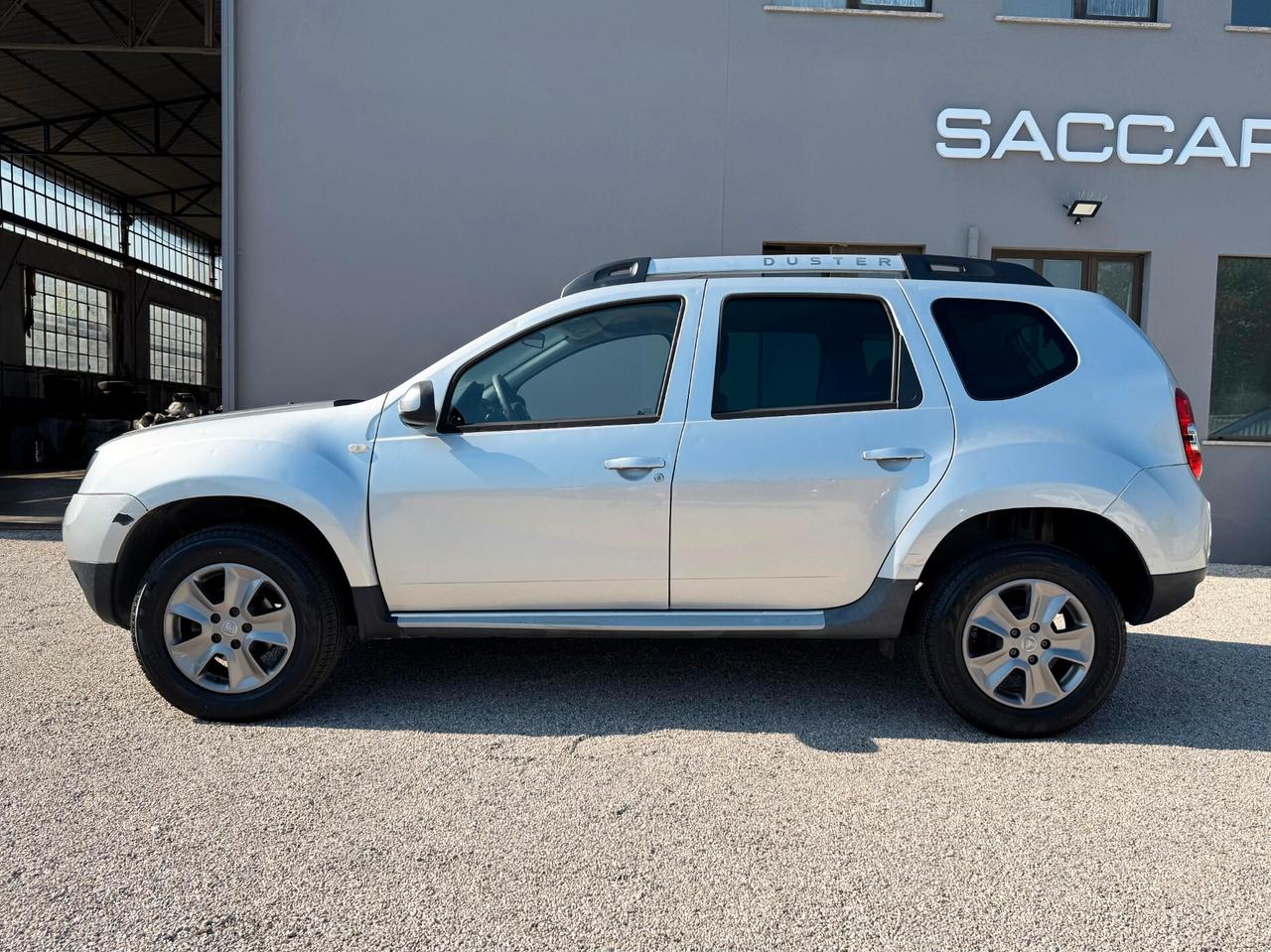 Dacia Duster 1.6 Laureate GPL 105cv | COMMERCIANTI