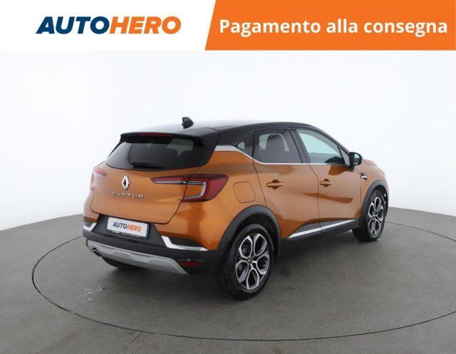 RENAULT Captur Blue dCi 115 CV EDC Intens