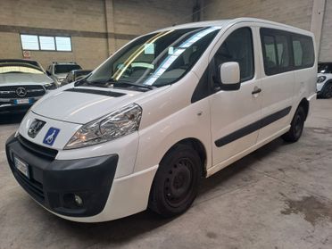 PEUGEOT EXPERT 2.0 HDI 6P + PEDANA DISABILI