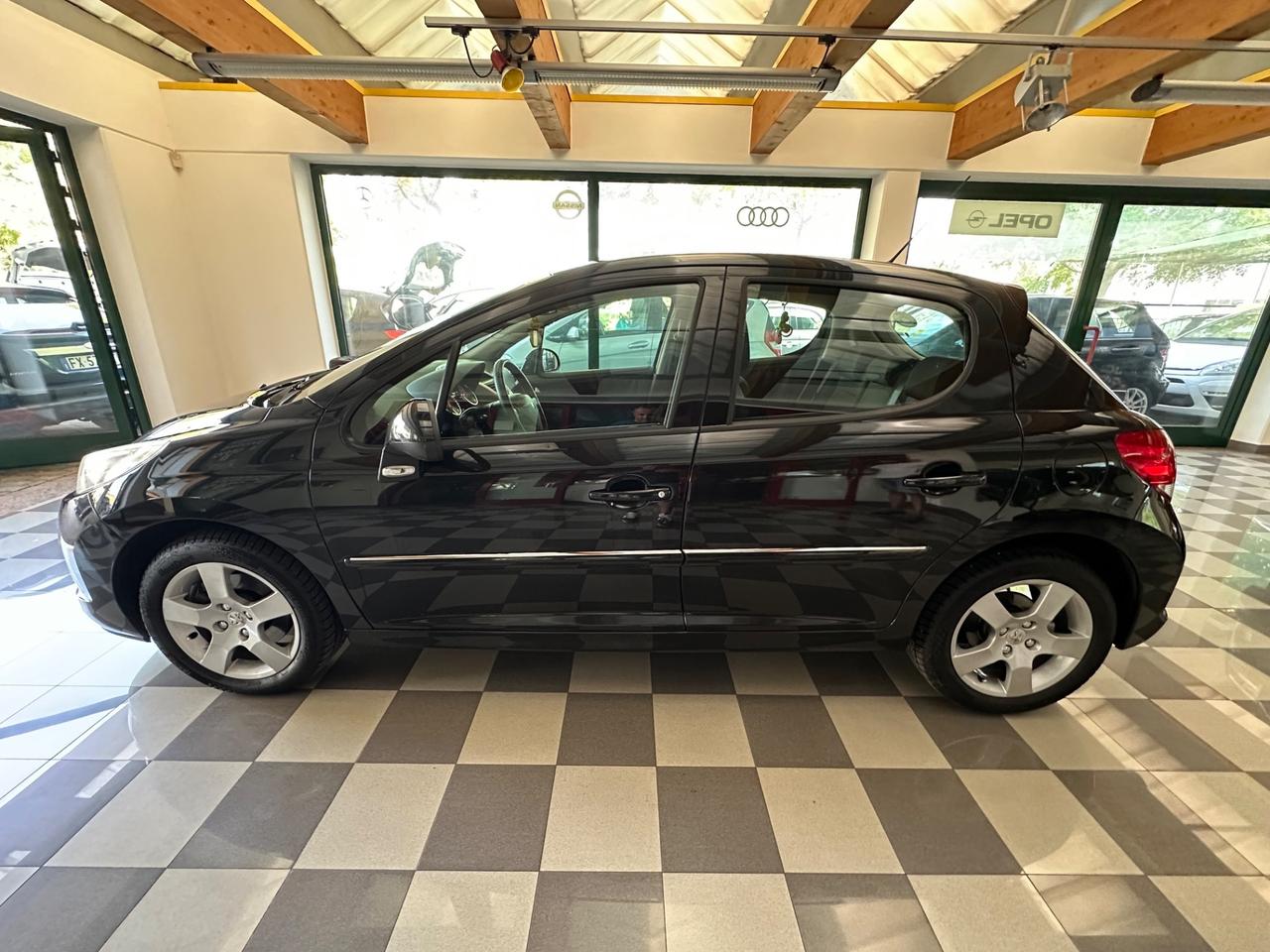 Peugeot 207 1.6 8V HDi 112CV 5p. Allure