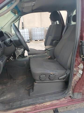 Nissan Navara (D40) 2.5 dCi 174CV 4WD Cab. Singola