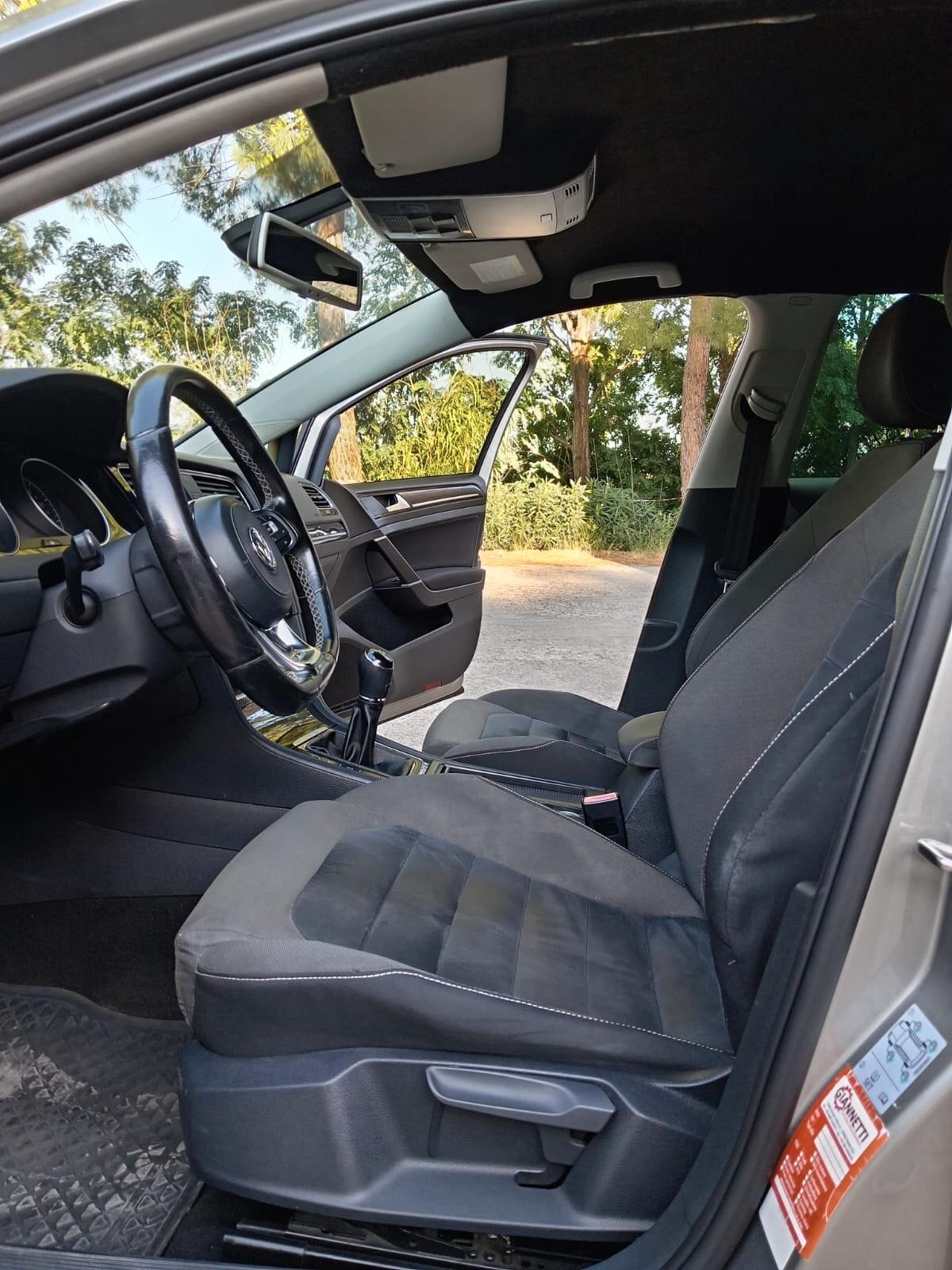 Volkswagen Golf Business 1.6 TDI 5p. Highline BlueMotion Technology