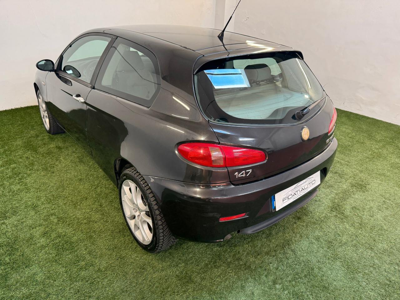 Alfa Romeo 147 1.6 TS (105) 3p. Progression E4