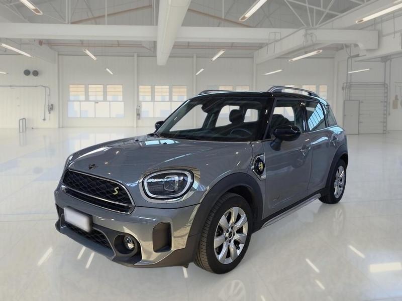 MINI COOPER SE COUNTRYMAN ALL4 BUSINESS AUTOM. 5 PORTE BERLINA