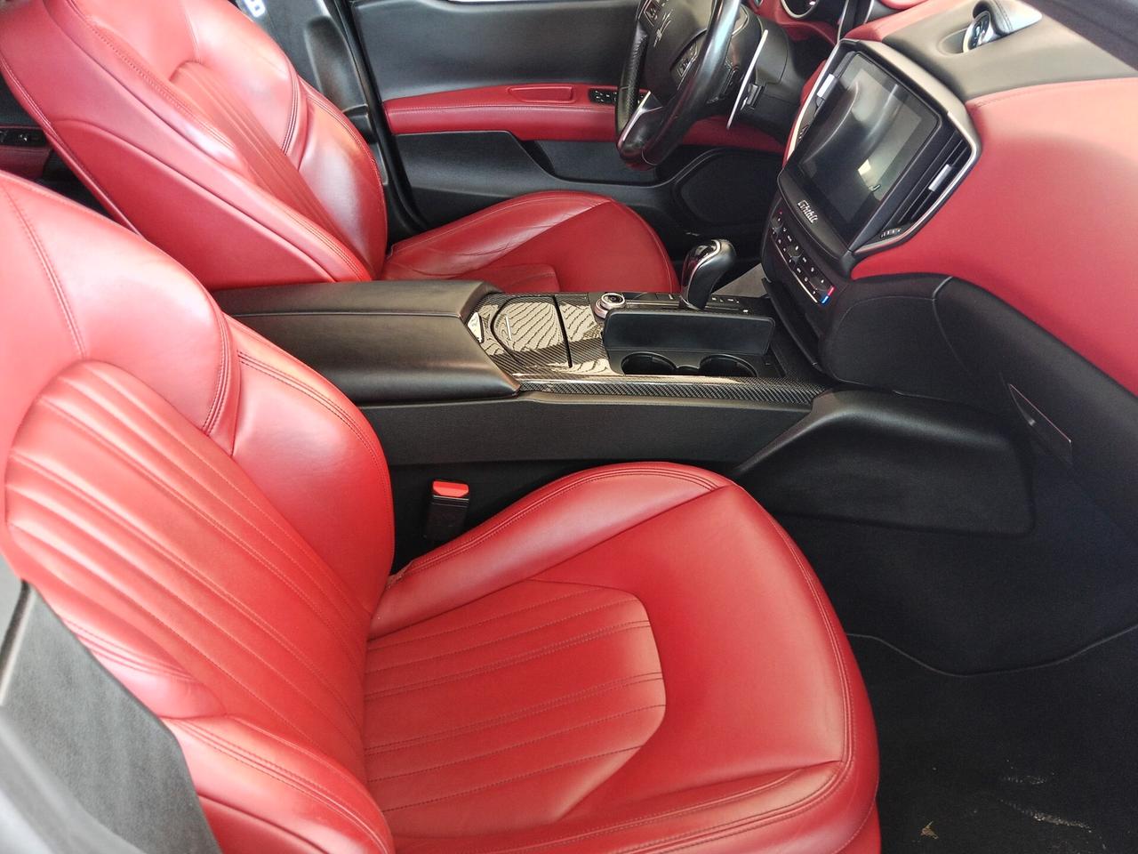 Maserati Ghibli V6 430 CV Q4 Granlusso