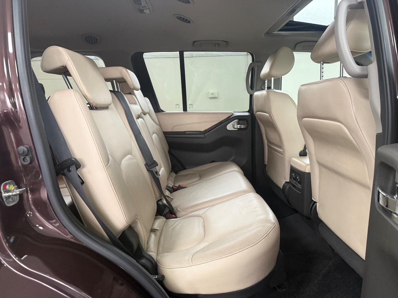 Nissan Pathfinder 2.5 dCi LE 7 posti TETTO APRIBILE