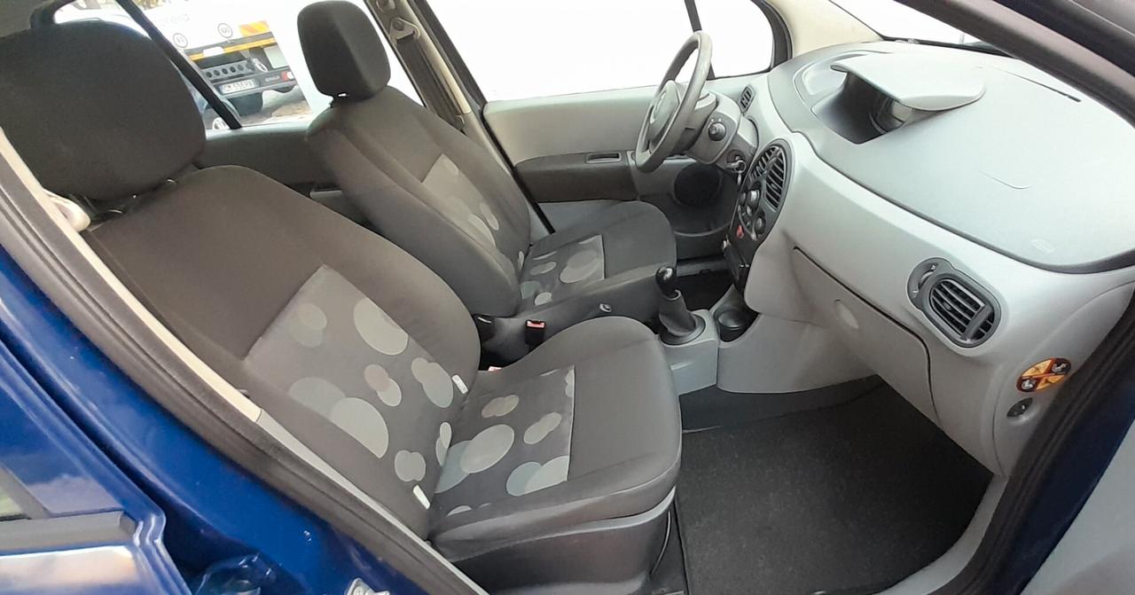 Renault Modus 1.2 16V Dynamique