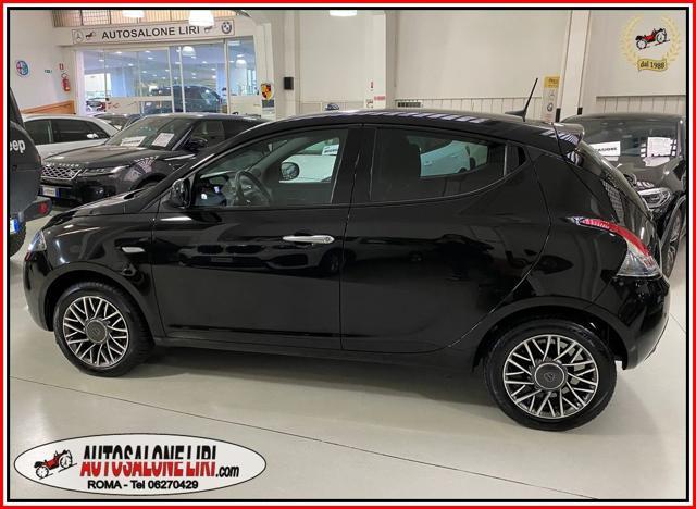 LANCIA Ypsilon HYBRID 1.0 FireFly GOLD PLUS