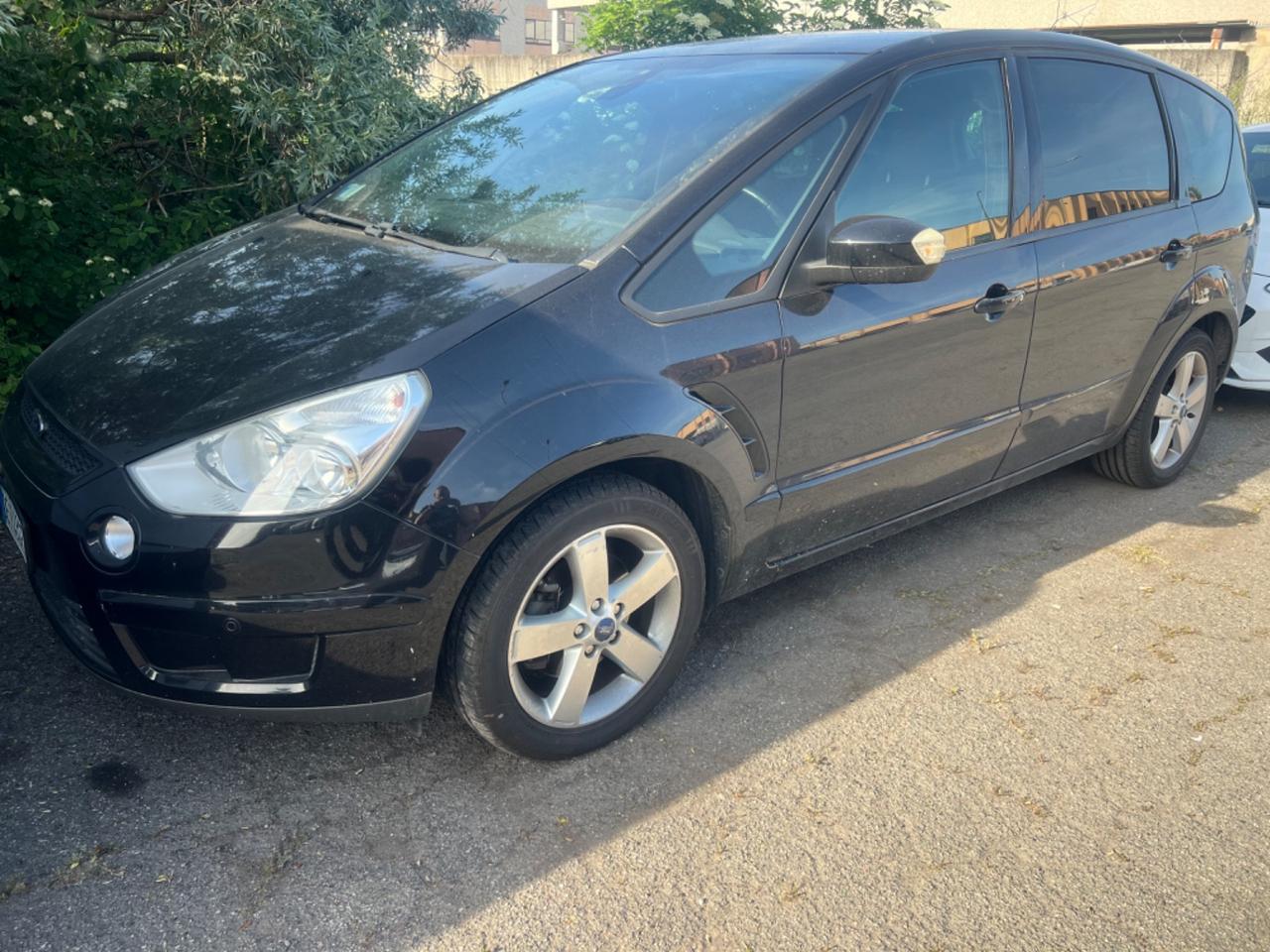 Ford S-Max 2.0 145CV benzina 7 posti