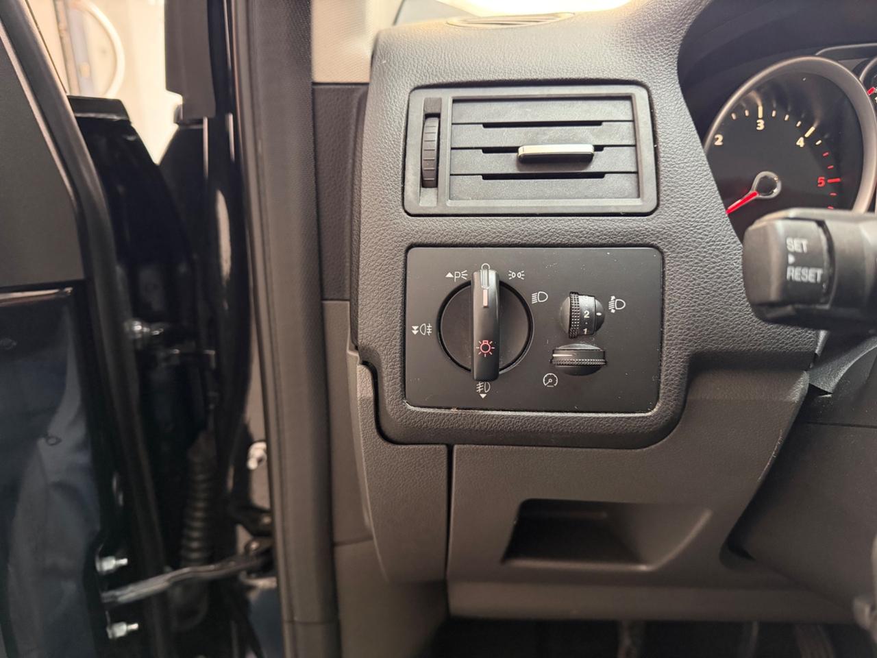 Ford Kuga 2.0 TDCI 140 CV 2WD Titanium