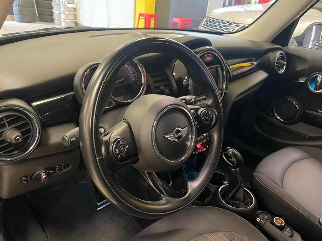 MINI Cooper D 1.5 Cooper D 5 porte *AUTOMATICO/LUCI/PDC*