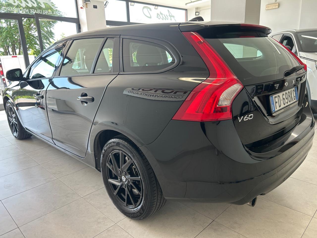 Volvo V60 2.0 D2 88Kw 2016 EURO6 AUT.