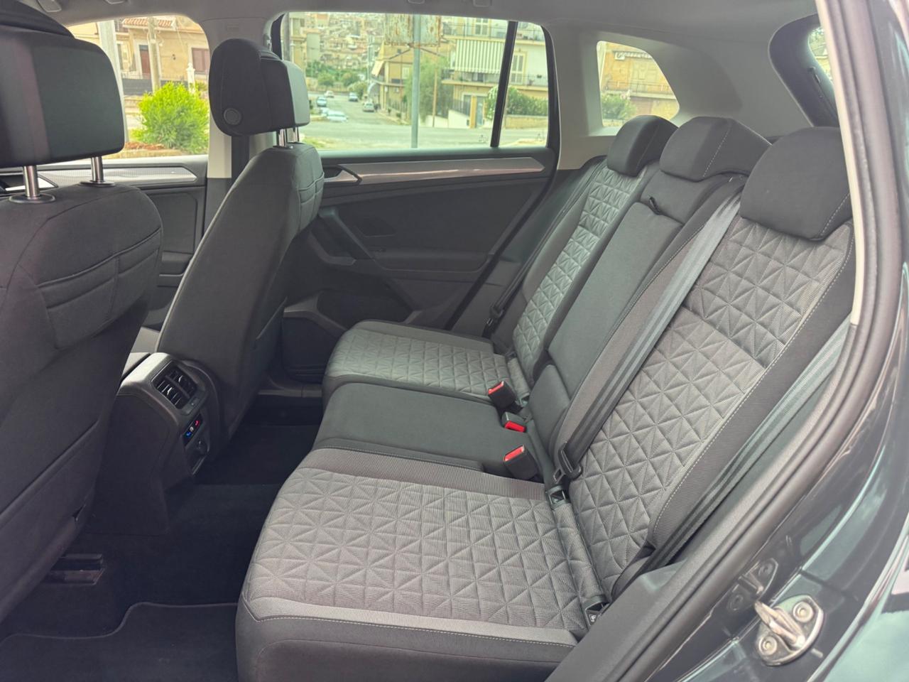 VOLKSWAGEN TIGUAN 2.0 TDI 150 CV DSG LIFE FULL IVA