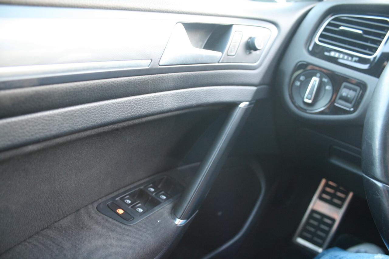 Volkswagen Golf 1.6 TDI 110 CV DSG 5p. R-LINE BlueMotion Technology