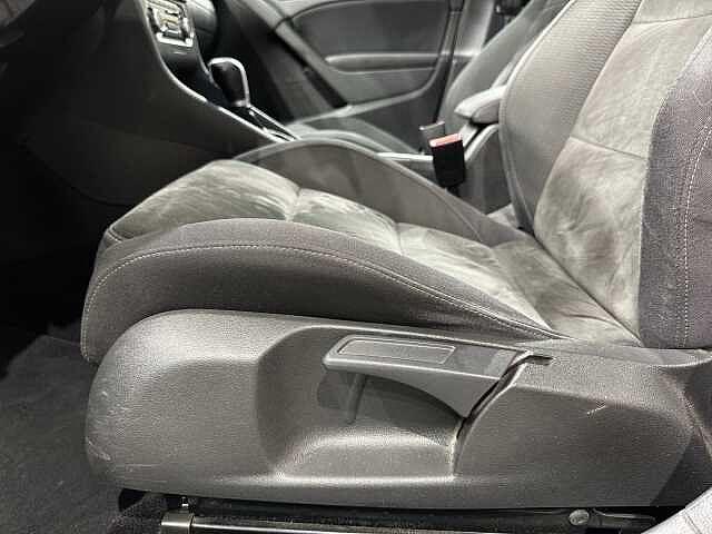 Volkswagen Golf 6ª serie 1.6 TDI DPF DSG 5p. Rline