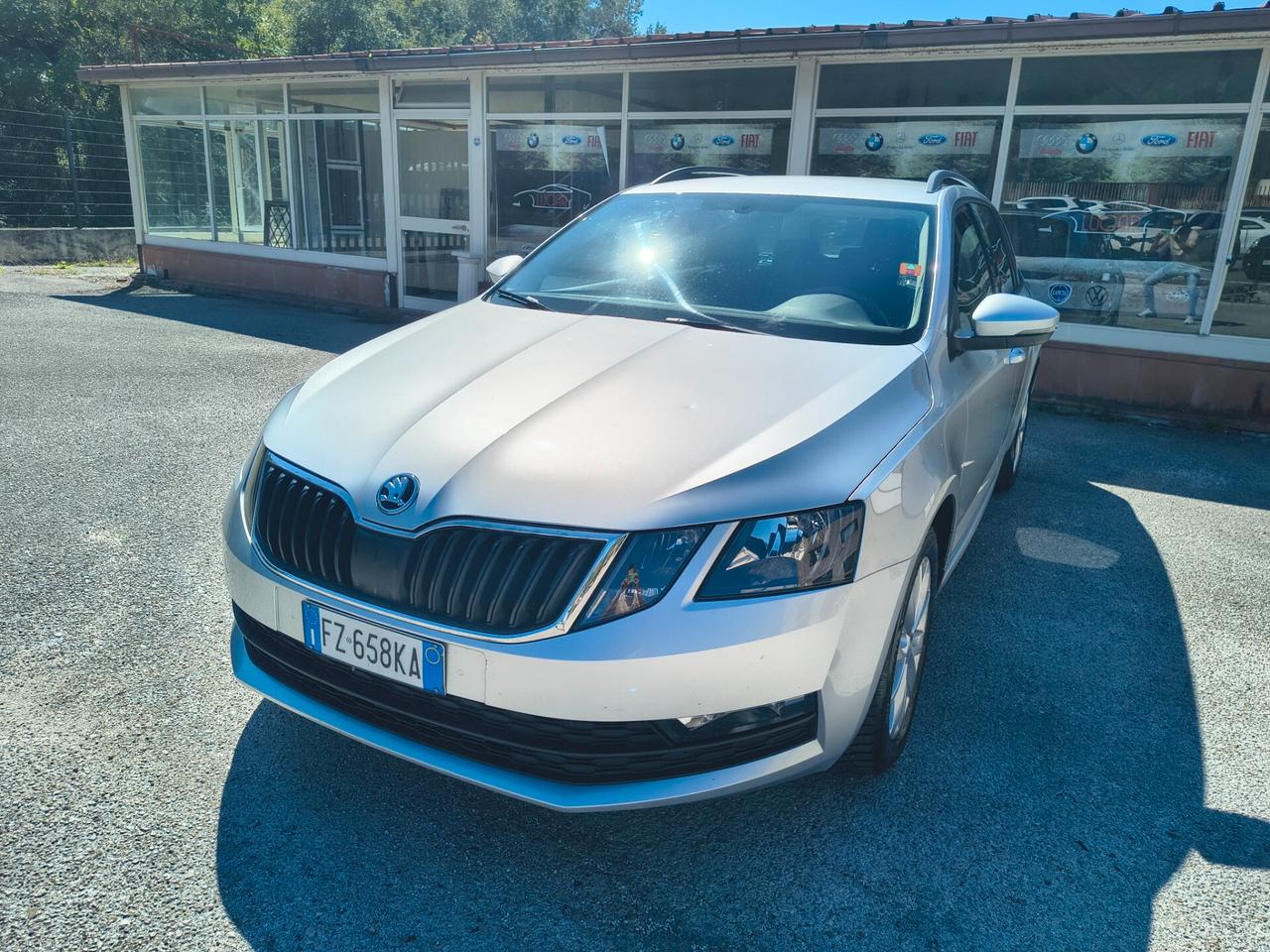 SKODA OCTAVIA 1.6 TDI SCR WAGON EXECUTIVE