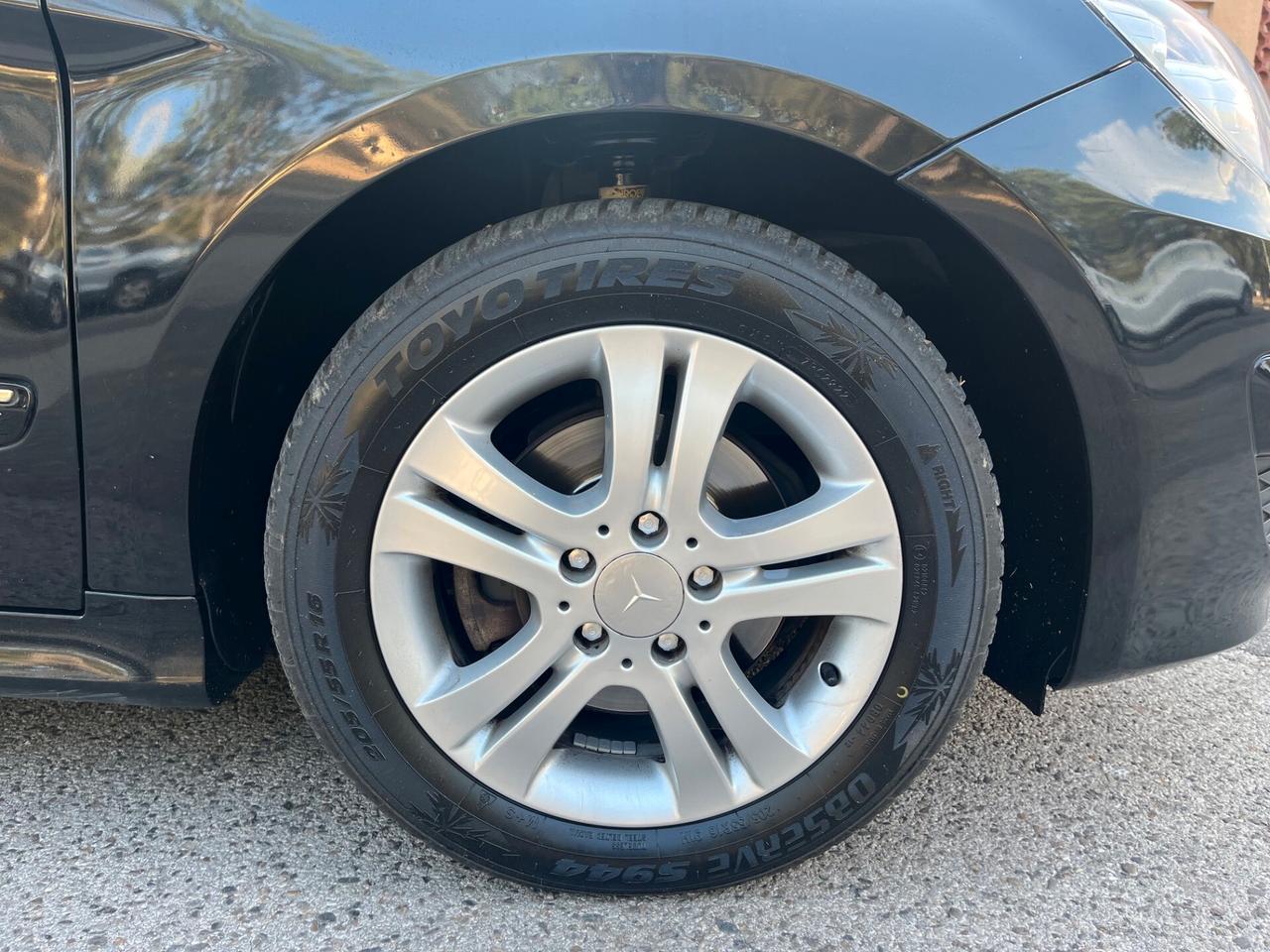 Mercedes Benz B 200 CDI Executive