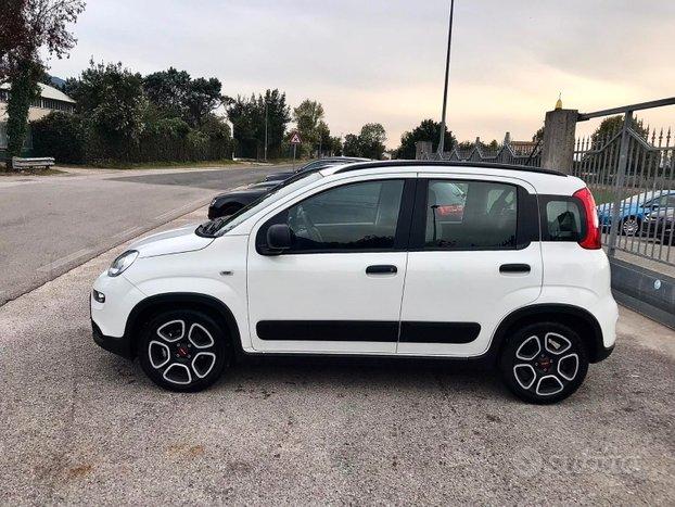 FIAT Panda HYBRID NOLEGGIO