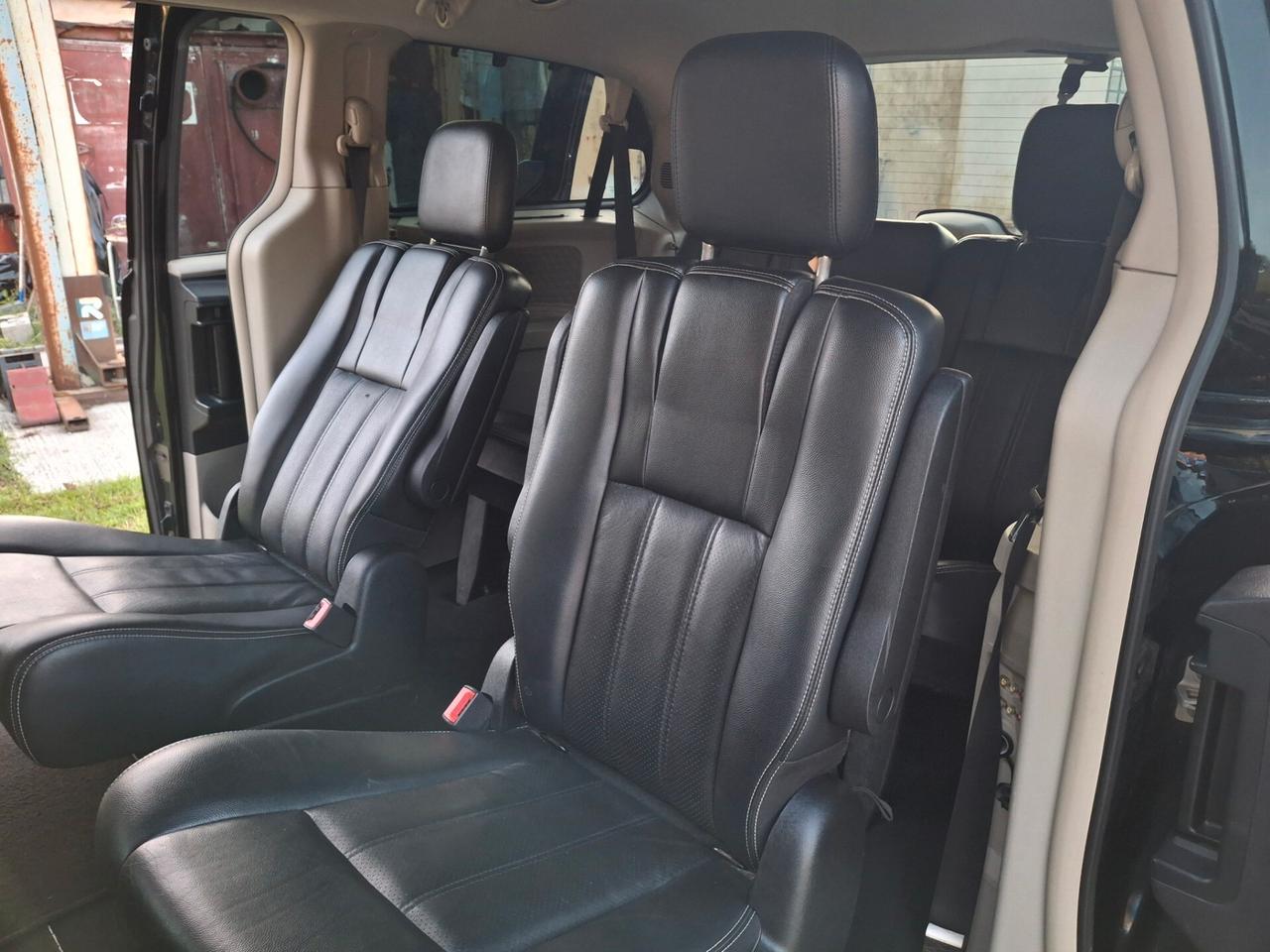 Lancia Voyager 2.8 Turbodiesel Gold 163 CV