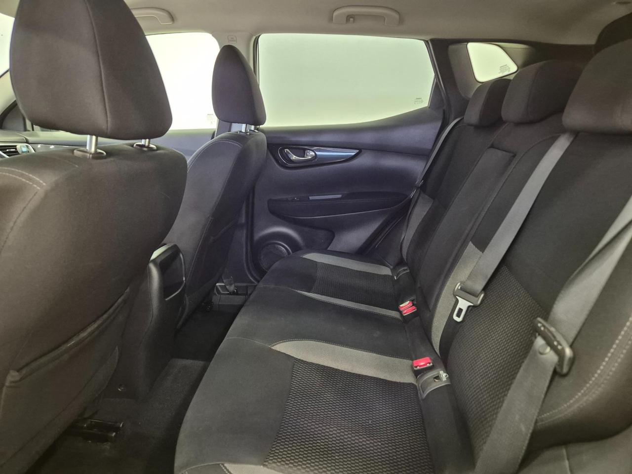 Nissan Qashqai 1.2 dig-t N-Connecta 115cv - NEOPATENTATI - UNIPROPRUETARIO - Cruise/Lim - Cam