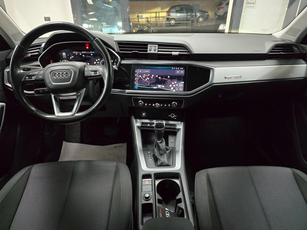 Audi Q3 35 TDI S tronic Business Plus