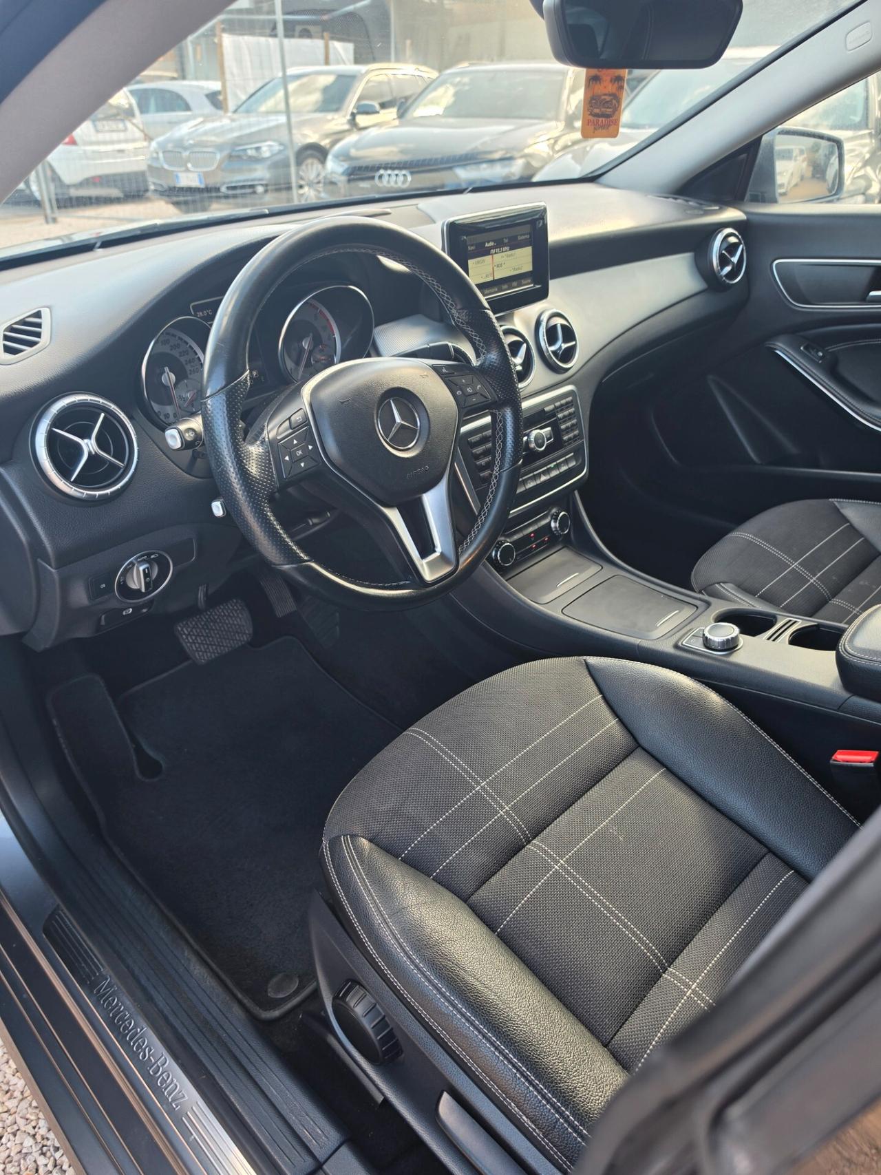 Mercedes-benz CLA 220 CDI Automatic Premium