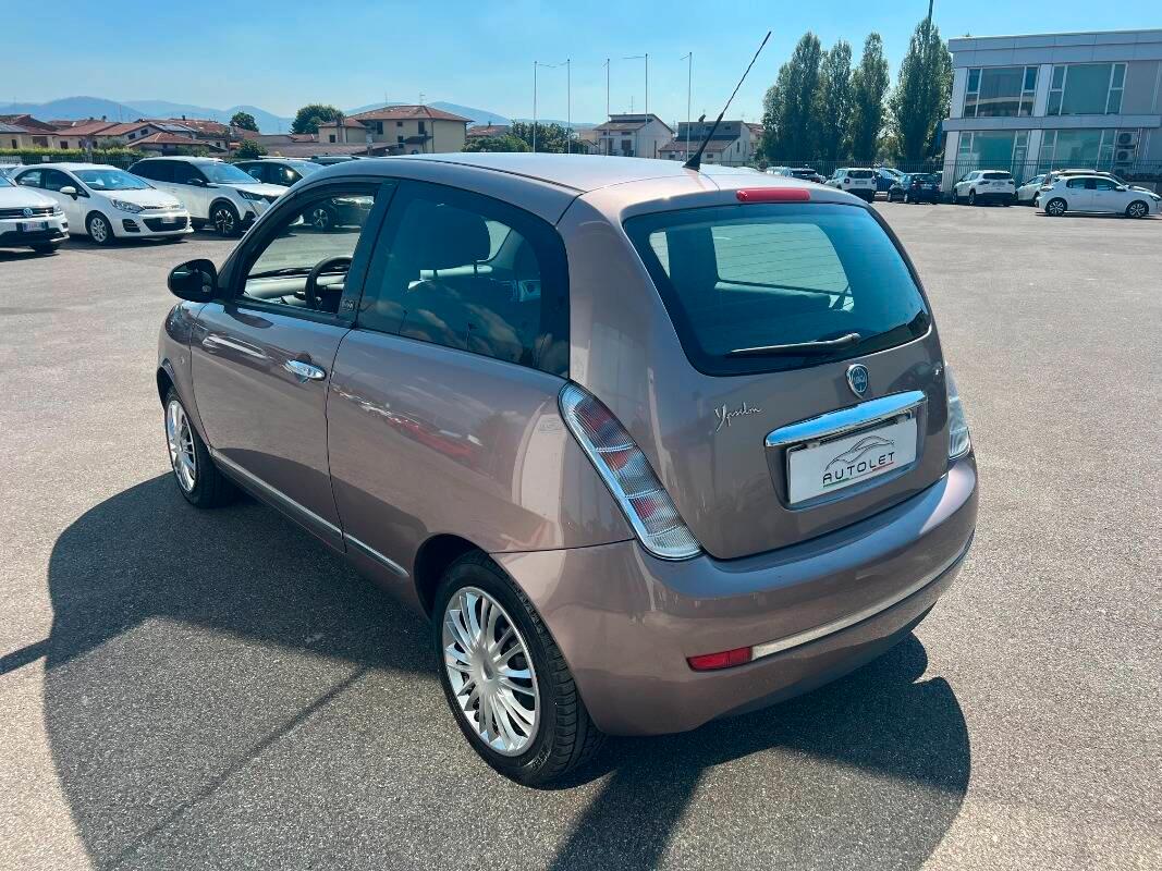 Lancia Ypsilon 1.2 8v Diva - Imp. GPL -