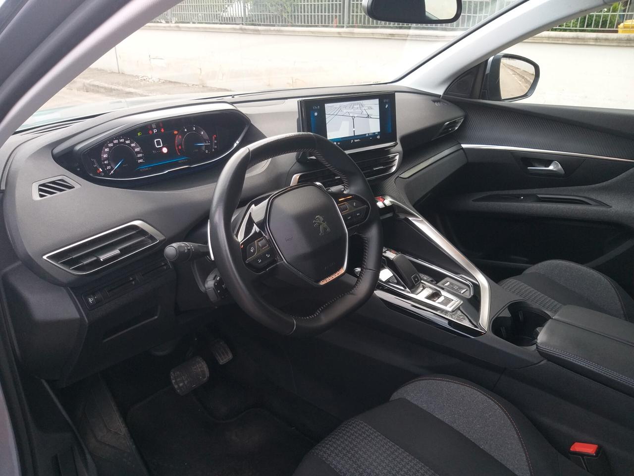 Peugeot 3008 BlueHDi 130 S&S Active