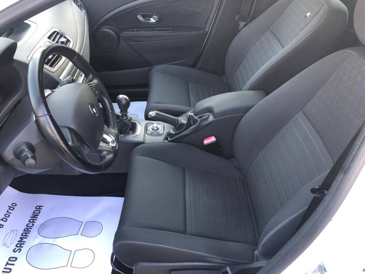 Renault Megane 1.5 dCi 110CV 2014