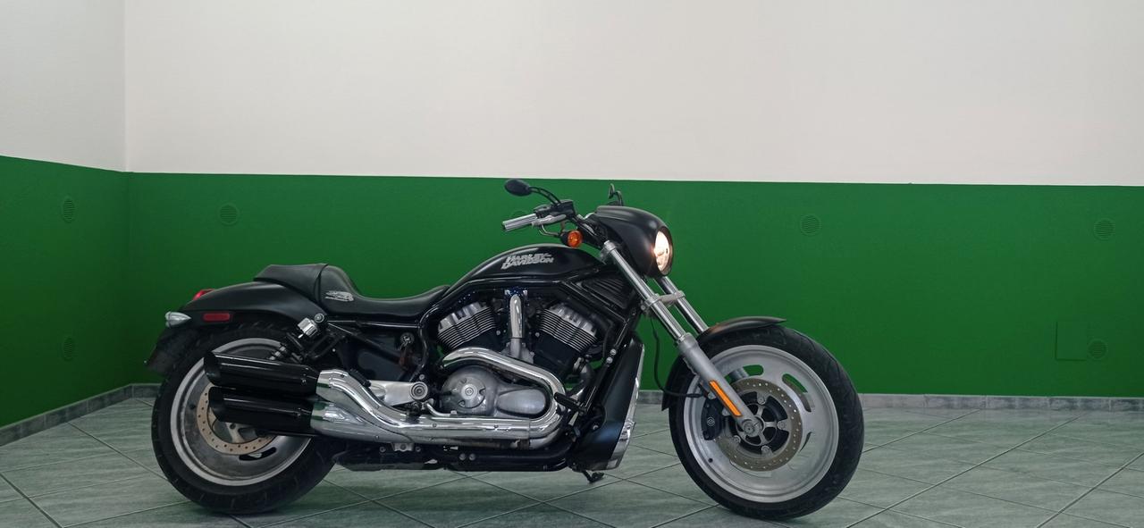 Harley-davidson 1130 Night Rod VRSCD Harley-Davidson V-Rod - 2006